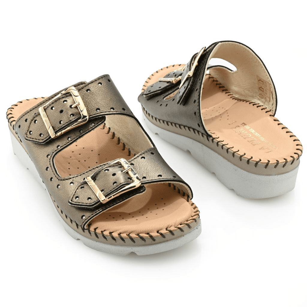 S475332-00133-09490 La Plume Clara Italian Made Leather Sandals - Image 1